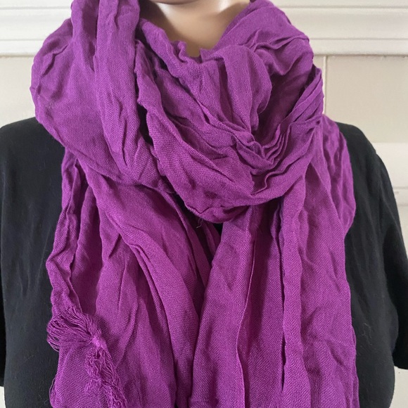 Scarf - Picture 2 of 2